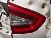 Tailgate reflector, left from a Hyundai iX35 (LM), 2010 / 2015 1.7 CRDi 16V, SUV, Diesel, 1.685cc, 85kW (116pk), FWD, D4FD, 2010-11 / 2015-09, F5D31; F5D41 2015