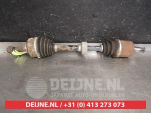 Used Front drive shaft, left Honda Accord (CL/CN) 2.0 i-VTEC 16V Price € 50,00 Margin scheme offered by V.Deijne Jap.Auto-onderdelen BV