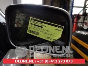 Used Wing mirror, right Kia Sorento I (JC) 3.5 V6 24V Price on request offered by V.Deijne Jap.Auto-onderdelen BV