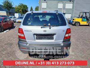 Used Rear window Kia Sorento I (JC) 3.5 V6 24V Price on request offered by V.Deijne Jap.Auto-onderdelen BV
