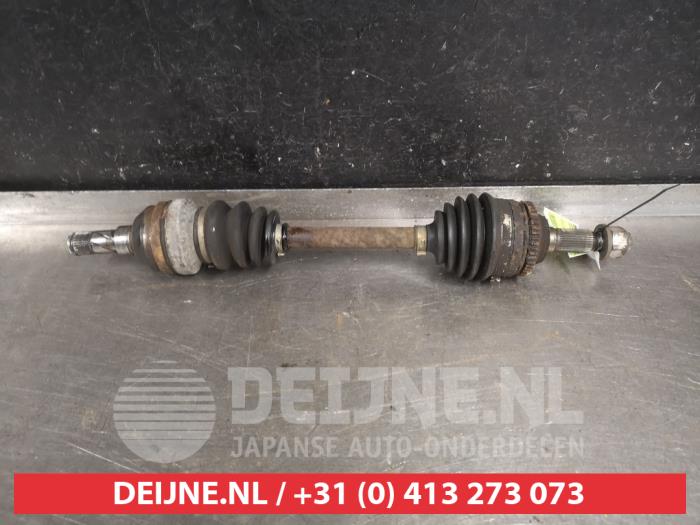 Gebrauchte Antriebswelle links vorne Chevrolet Tacuma 1.6 16V Preis € 50,00 Margenregelung angeboten von V.Deijne Jap.Auto-onderdelen BV