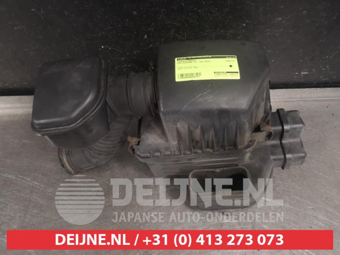 Begagnade Luftfilterhus Kia Sportage (SL) 2.0 CVVT 16V 4x2 Pris € 50,00 Marginaltabell erbjuds av V.Deijne Jap.Auto-onderdelen BV