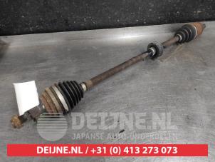 Used Front drive shaft, left Honda Civic (EP/EU) 1.4 16V Price on request offered by V.Deijne Jap.Auto-onderdelen BV