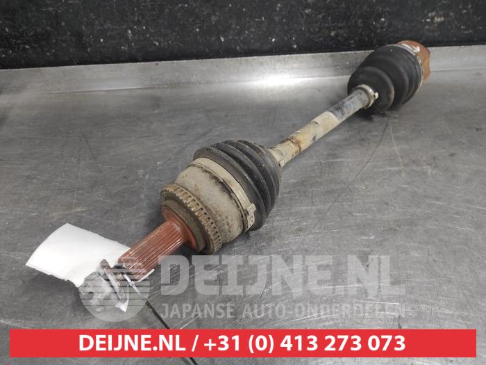 Gebrauchte Antriebswelle links vorne Hyundai i30 (FD) 1.6 CRDi 16V VGT LP Preis € 40,00 Margenregelung angeboten von V.Deijne Jap.Auto-onderdelen BV