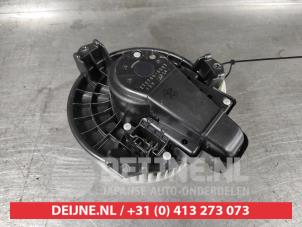 Usados Motor de ventilador de calefactor Toyota Prius (ZVW3) 1.8 16V Precio de solicitud ofrecido por V.Deijne Jap.Auto-onderdelen BV