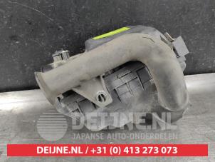 Used Air box Toyota Yaris III (P13) 1.4 D-4D-F Price on request offered by V.Deijne Jap.Auto-onderdelen BV