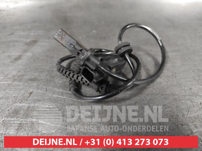 Begagnade ABS-sensor Nissan Juke (F16) 1.0 DIG-T 12V Pris € 25,00 Marginaltabell erbjuds av V.Deijne Jap.Auto-onderdelen BV