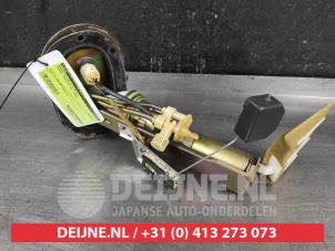 Used Electric fuel pump Subaru Forester (SG) 2.5 16V XT Price on request offered by V.Deijne Jap.Auto-onderdelen BV