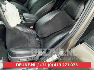 Gebrauchte Sitz links Toyota RAV4 (A3) 2.0 16V Valvematic 4x4 Preis auf Anfrage angeboten von V.Deijne Jap.Auto-onderdelen BV