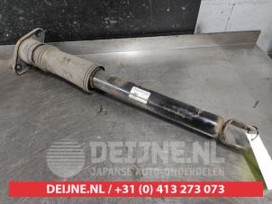 Used Rear shock absorber, left Kia Sportage (SL) 1.6 GDI 16V 4x2 Price on request offered by V.Deijne Jap.Auto-onderdelen BV