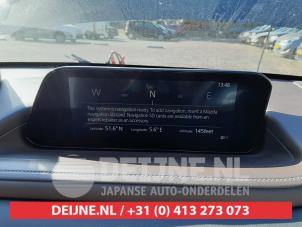 Gebrauchte Navigation Modul Mazda CX-30 (DM) 2.0 e-SkyActiv-G 122 16V Preis auf Anfrage angeboten von V.Deijne Jap.Auto-onderdelen BV