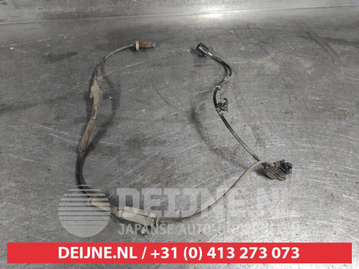 Begagnade ABS-sensor Mazda CX-30 (DM) 2.0 e-SkyActiv-G 122 16V Pris € 30,00 Marginaltabell erbjuds av V.Deijne Jap.Auto-onderdelen BV