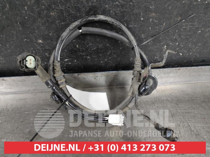 Begagnade ABS-sensor Mazda CX-30 (DM) 2.0 e-SkyActiv-G 122 16V Pris € 30,00 Marginaltabell erbjuds av V.Deijne Jap.Auto-onderdelen BV