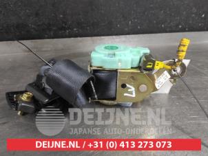 Used Front seatbelt, left Hyundai Coupe 2.7 V6 24V Price on request offered by V.Deijne Jap.Auto-onderdelen BV