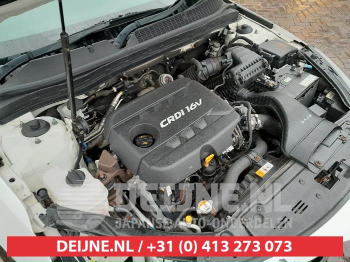 Motor van een Kia Optima 1.7 CRDi 16V 2015