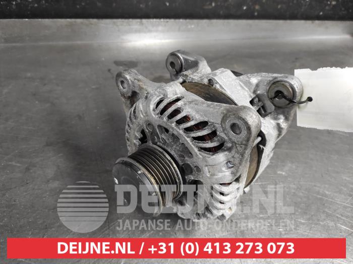 Usagé Dynamo Nissan Micra (K14) 1.5 dCi Prix € 75,00 Règlement à la marge proposé par V.Deijne Jap.Auto-onderdelen BV