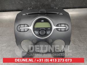 Used Radio Mazda 2 (DE) 1.3 16V S-VT Price € 75,00 Margin scheme offered by V.Deijne Jap.Auto-onderdelen BV