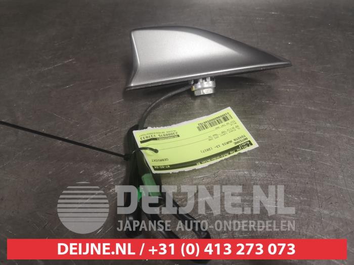 Używane Antena Toyota Auris (E18) 1.4 D-4D-F 16V Cena € 35,00 Procedura marży oferowane przez V.Deijne Jap.Auto-onderdelen BV