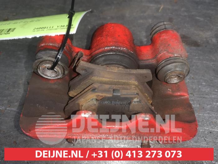 Gebrauchte Bremszange rechts hinten Toyota Celica (ZZT230/231) 1.8 16V VVTL-i TS Preis € 25,00 Margenregelung angeboten von V.Deijne Jap.Auto-onderdelen BV