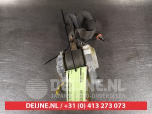 Begagnade Främre säkerhetsbälte, vänster Ssang Yong Kyron 2.0 M 200 Xdi 16V 4x2 Pris € 50,00 Marginaltabell erbjuds av V.Deijne Jap.Auto-onderdelen BV