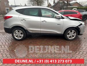 Used Extra window 4-door, right Hyundai iX35 (LM) 1.7 CRDi 16V Price on request offered by V.Deijne Jap.Auto-onderdelen BV