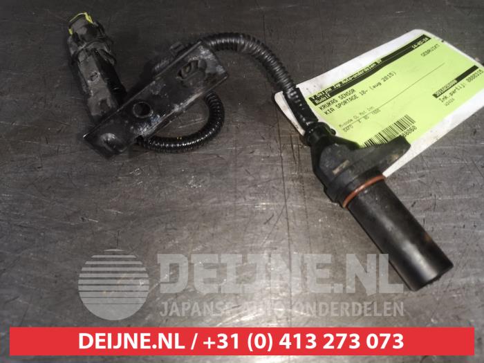 Begagnade Vevaxelsensor Kia Sportage (SL) 1.6 GDI 16V 4x2 LPG Pris € 25,00 Marginaltabell erbjuds av V.Deijne Jap.Auto-onderdelen BV
