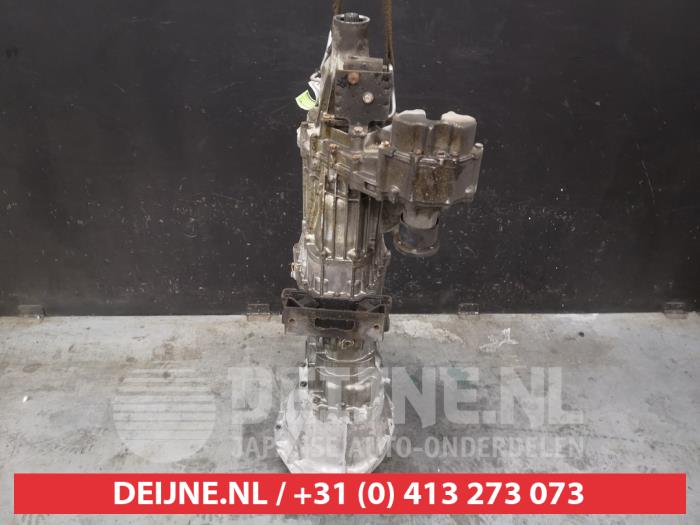 Getriebe van een Suzuki Grand Vitara II (JT) 1.6 16V 2006