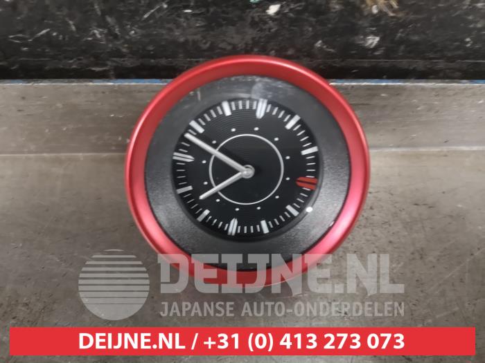 Clock Suzuki Vitara 1.4 S Turbo 16V 3460054P00