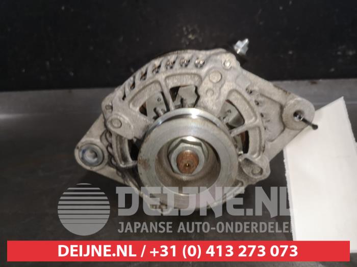 Begagnade Dynamo Suzuki Vitara (LY/MY) 1.6 16V VVT Pris € 50,00 Marginaltabell erbjuds av V.Deijne Jap.Auto-onderdelen BV