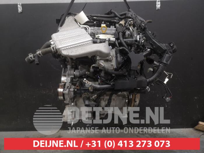 Engine from a Toyota C-HR (X1,X5) 1.2 16V Turbo 2017