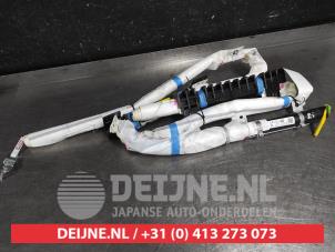 Begagnade Takgardinairbag, vänster Kia Niro II (SG) e-Niro 64.8 kWh Pris € 225,00 Marginaltabell erbjuds av V.Deijne Jap.Auto-onderdelen BV