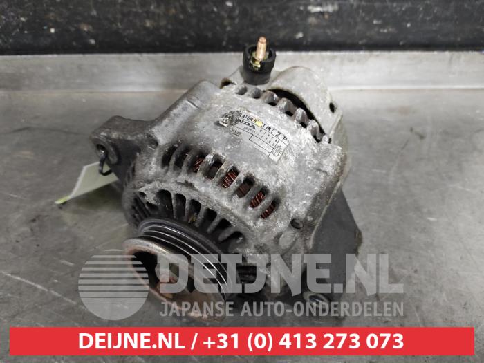 Begagnade Dynamo Honda HR-V (GH) 1.6 16V 4x4 Pris € 35,00 Marginaltabell erbjuds av V.Deijne Jap.Auto-onderdelen BV