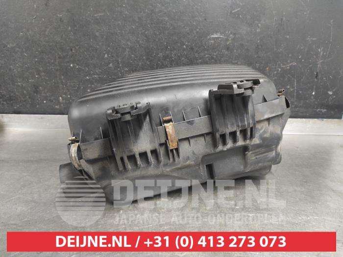 Begagnade Luftfilterhus Chevrolet Spark (M300) 1.0 16V Bifuel Pris € 50,00 Marginaltabell erbjuds av V.Deijne Jap.Auto-onderdelen BV