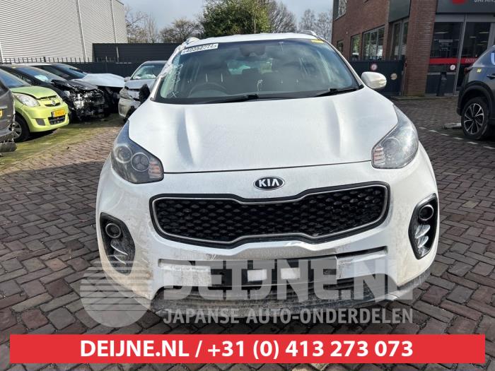 Grille from a Kia Sportage (QL)  2018