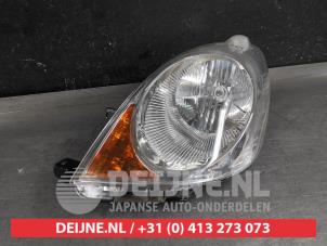 Used Headlight, left Nissan Note (E11) 1.6 16V Price on request offered by V.Deijne Jap.Auto-onderdelen BV