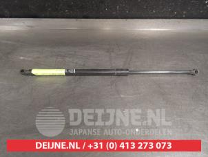 Used Rear gas strut, left Mitsubishi Outlander (GF/GG) 2.2 DI-D 16V Clear Tec 4x4 Price on request offered by V.Deijne Jap.Auto-onderdelen BV