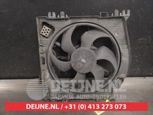 Usagé Boîtier ventilateur Nissan Note (E11) 1.4 16V Prix sur demande proposé par V.Deijne Jap.Auto-onderdelen BV