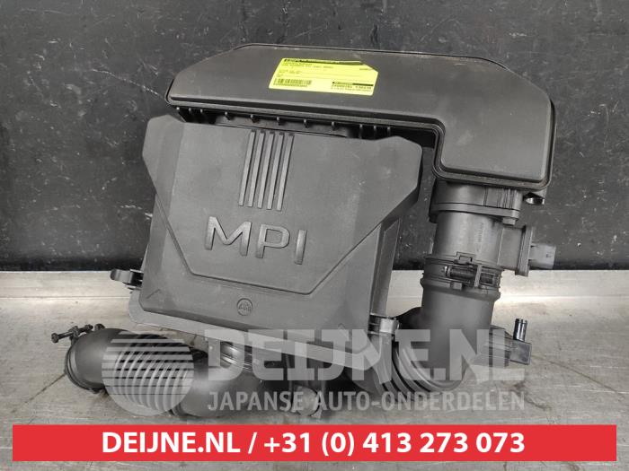 Begagnade Luftfilterhus Kia Picanto (JA) 1.0 12V Pris € 100,00 Marginaltabell erbjuds av V.Deijne Jap.Auto-onderdelen BV