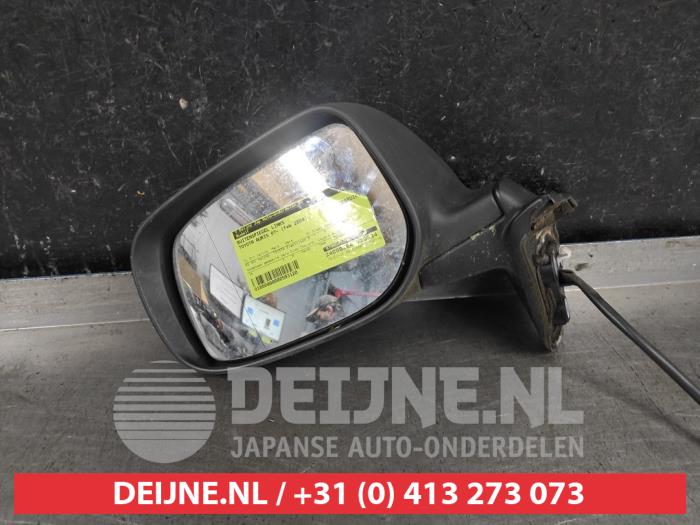 Wing mirror, left from a Toyota Auris (E15) 1.6 Dual VVT-i 16V 2008