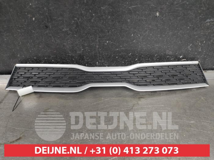 Grille from a Kia Picanto (JA) 1.0 12V 2019