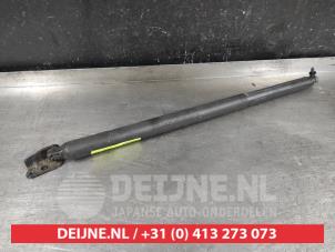 Used Rear gas strut, right Kia Proceed (CD) 1.6 T-GDI 16V DCT Price on request offered by V.Deijne Jap.Auto-onderdelen BV
