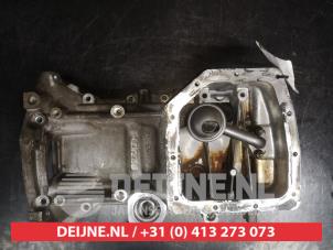 Used Sump Hyundai Tucson (TL) 1.6 GDi 16V 2WD Price on request offered by V.Deijne Jap.Auto-onderdelen BV