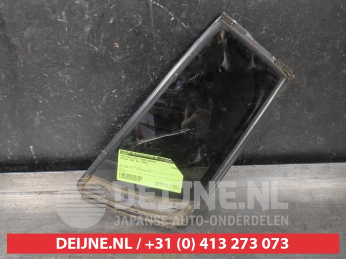 Usados Ventanilla triangular izquierda detrás Nissan Leaf (ZE1) 39/40kWh Precio € 35,00 Norma de margen ofrecido por V.Deijne Jap.Auto-onderdelen BV