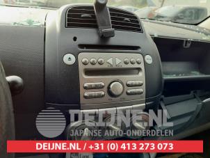 Używane Radio Daihatsu Sirion 2 (M3) 1.3 16V DVVT Cena € 60,00 Procedura marży oferowane przez V.Deijne Jap.Auto-onderdelen BV