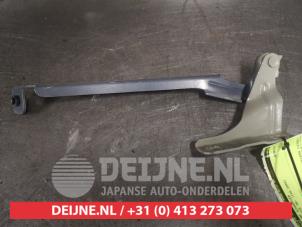 Used Bonnet Hinge Nissan Note (E11) 1.6 16V Price on request offered by V.Deijne Jap.Auto-onderdelen BV