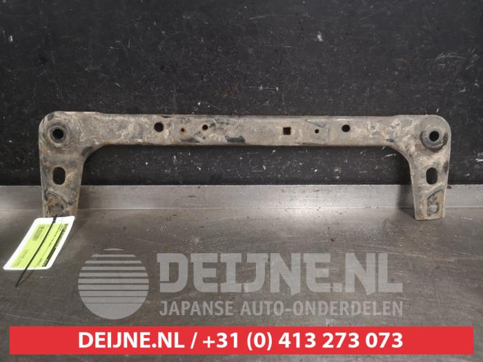 Usados Subchasis Nissan Note (E11) 1.6 16V Precio € 75,00 Norma de margen ofrecido por V.Deijne Jap.Auto-onderdelen BV