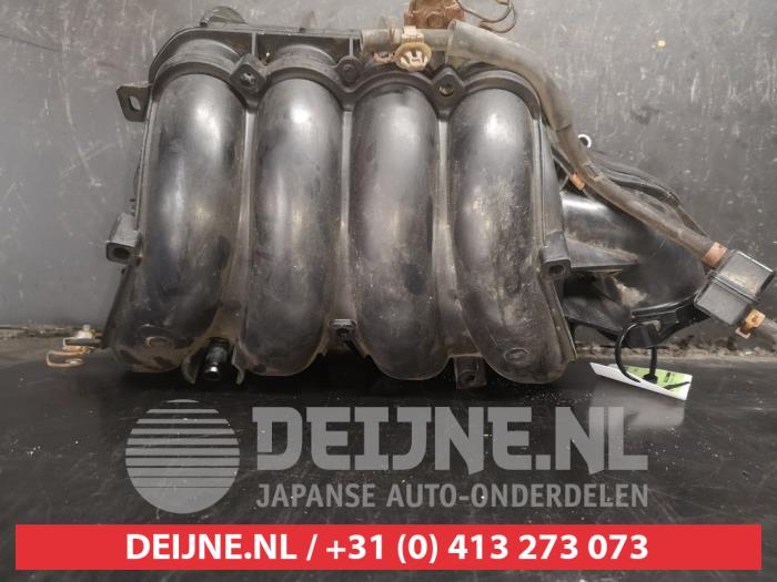 Używane Kolektor dolotowy Toyota RAV4 (A3) 2.0 16V VVT-i 4x4 Cena na żądanie oferowane przez V.Deijne Jap.Auto-onderdelen BV