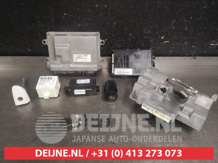 Used Engine management computer Mazda CX-5 I (KE,GH) 2.2 SkyActiv-D 150 16V 2WD Price € 125,00 Margin scheme offered by V.Deijne Jap.Auto-onderdelen BV