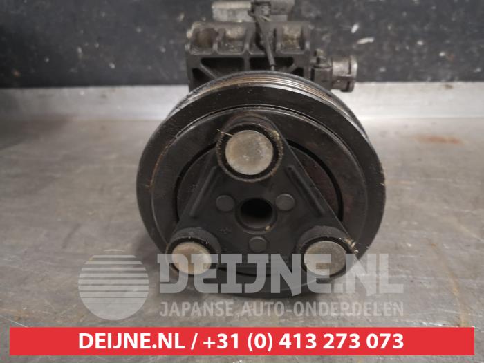 Air conditioning pump from a Mazda CX-7 2.3 MZR DISI Turbo 16V 2009