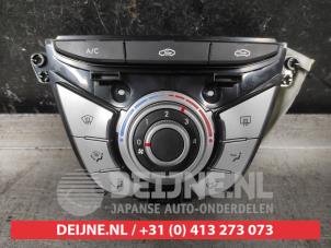 Usagé Panneau de commandes chauffage Hyundai iX20 (JC) 1.4i 16V Prix € 40,00 Règlement à la marge proposé par V.Deijne Jap.Auto-onderdelen BV